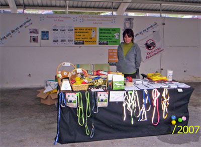 Stand que tuvimos en la Feria del Perro de Tineo
